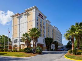 萨凡纳/市中心汉普顿酒店兼套房，位于萨凡纳Savannah Municipal Golf Course附近的酒店