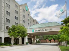 Embassy Suites by Hilton Dallas Near the Galleria，位于达拉斯达拉斯广场的酒店