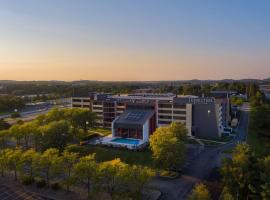 DoubleTree by Hilton Pittsburgh - Cranberry，位于蔓越莓乡的酒店