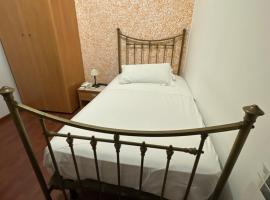 Torre Saetta Ristorante B&B，位于蒙泰罗尼迪莱切的酒店
