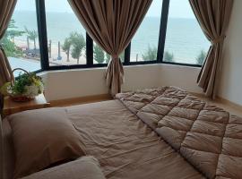 Mutiara Melaka Beach Apartment，位于马六甲的酒店