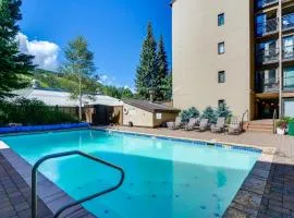 Vail Top-Floor Condo with Deck and Mountain Views!