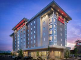 Hampton Inn & Suites Asheville Biltmore Area，位于阿什维尔北卡罗莱纳州植物园附近的酒店