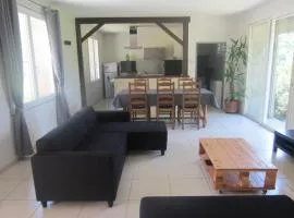 Maison Au Milieu De La Foret