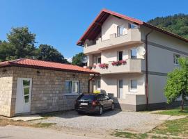 Apartman Natasa，位于福查的酒店