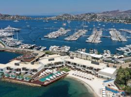 Yalikavak Marina Hotel By Social Living Collection，位于亚力卡瓦克的Spa酒店