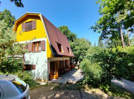 Holiday House Vranov Dam，位于Oslnovice的带停车场的酒店