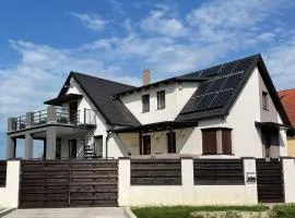 Szépkilátás Apartman Balatonfőkajár