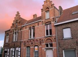 Burgerwoning bij Brugge，位于布鲁日的乡村别墅