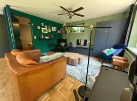 Ivy Cottage near Amsterdam