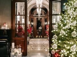 Grand Отель Lviv Luxury & Spa，位于米尔豪森的酒店
