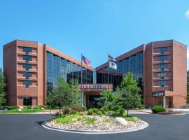 DoubleTree by Hilton Hotel Denver - Aurora，位于奥罗拉的酒店