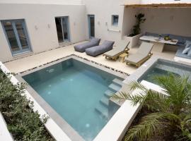 Tholaki luxury home，位于卡马利的酒店