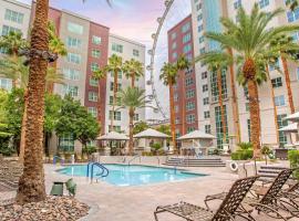 Hilton Grand Vacations Club Flamingo Las Vegas，位于拉斯维加斯巴黎埃菲尔铁塔酒店附近的酒店
