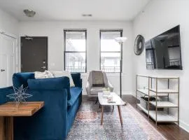 CozySuites Music Row Elegant 1BR w free parking 51