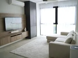 Modern & Minimalist 2-Bedroom Apartment in PJ