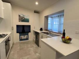 Close to CBD Renovated Cottage，位于Prospect的酒店