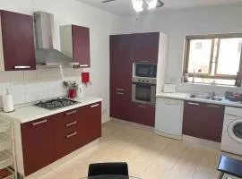 GZIRA / SLIEMA WIFI & AC ! Great Value & Location