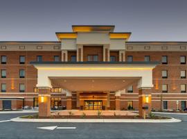 Hampton Inn Sneads Ferry Topsail Beach，位于Sneads Ferry的酒店