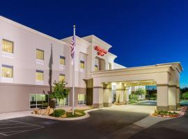 Hampton Inn by Hilton Odessa，位于奥德萨的酒店