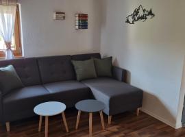 Ferienwohnung Bergfreunde inkl Chiemgaukarte，位于卑尔根的酒店