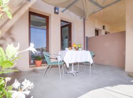 Lovely Apartment In Piana With Wifi，位于皮亚纳的度假短租房