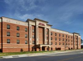 Hampton Inn & Suites By Hilton Knightdale Raleigh，位于罗利的酒店