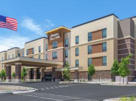 Hampton Inn & Suites Reno/Sparks，位于里诺雷诺塔赫国际机场 - RNO附近的酒店
