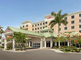 迈尔斯堡机场/FGCU希尔顿花园酒店，位于迈尔斯堡西南佛罗里达国际机场 - RSW附近的酒店