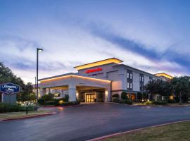 Hampton Inn San Antonio Stone Oak，位于圣安东尼奥北圣安东尼奥 - 圣安东尼奥国际机场的酒店
