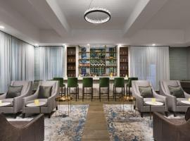 The Bluff Savannah Historic District, Tapestry by Hilton，位于萨凡纳的酒店