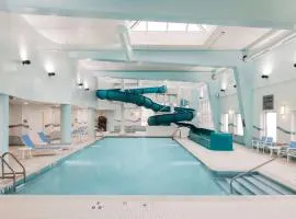 哈利法克斯顿达特茅斯希尔顿汉普顿套房酒店