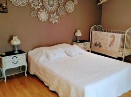 Chambre "Rose"，位于Pajay的酒店