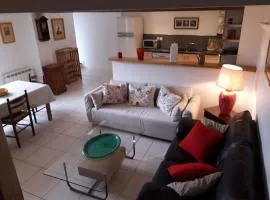Maison dans hameau calme