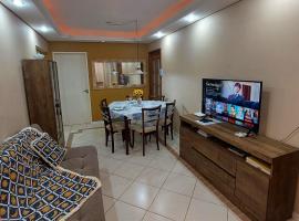 Apartamento Completo 2 Quartos Wi-Fi 300 Mbps，位于阿雷格里港塞西剧院附近的酒店