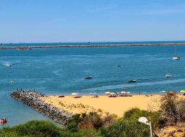 EL APARTAMENTO DE AMY CON VISTAS AL MAR，位于马札冈的酒店