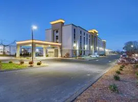 马萨诸塞州波士顿/斯托顿汉普顿酒店及套房