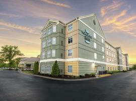 Homewood Suites by Hilton at Carolina Point - Greenville，位于格林维尔的酒店