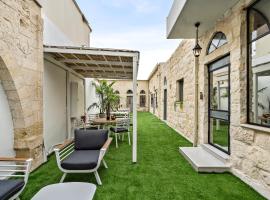 Old City Boutique - By La Finca Hotel，位于贝尔谢巴的酒店