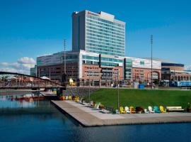 Buffalo Marriott at LECOM HARBORCENTER，位于布法罗纽约布法罗站附近的酒店