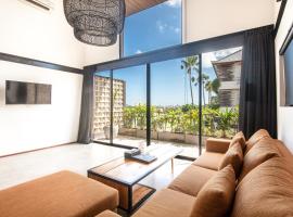 Huge Loft 200m From The Beach Canggu，位于坎古Pererenan的酒店