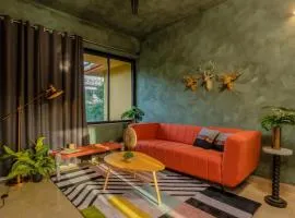 Mossy - Aesthetic 2BHK Apartment - Vagator, Goa By StayMonkey