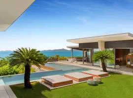 Villa Raku
