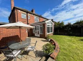 Seaview House, Tynemouth - Luxury Family Holiday Home