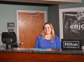 Hampton Inn Springfield-South，位于斯普林菲尔德的酒店