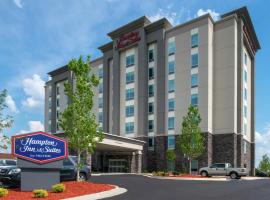 Hampton Inn & Suites Atlanta/Marietta，位于玛丽埃塔市的带泳池的酒店