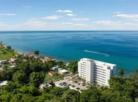 Beachfront 5th floor at Pelican Reef