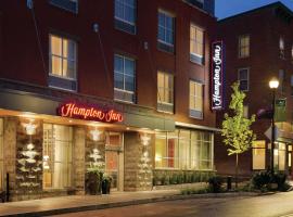 Hampton Inn, St. Albans Vt，位于圣奥尔本斯的酒店