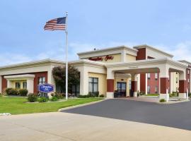 Hampton Inn by Hilton Litchfield，位于Litchfield的酒店