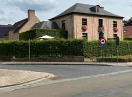 Guesthouse Villa Vauban，位于伊普尔Grote Markt Ypres附近的酒店